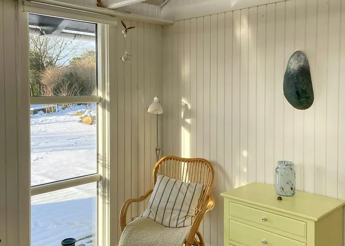 Vakantiehuis Architect-designed By The Water